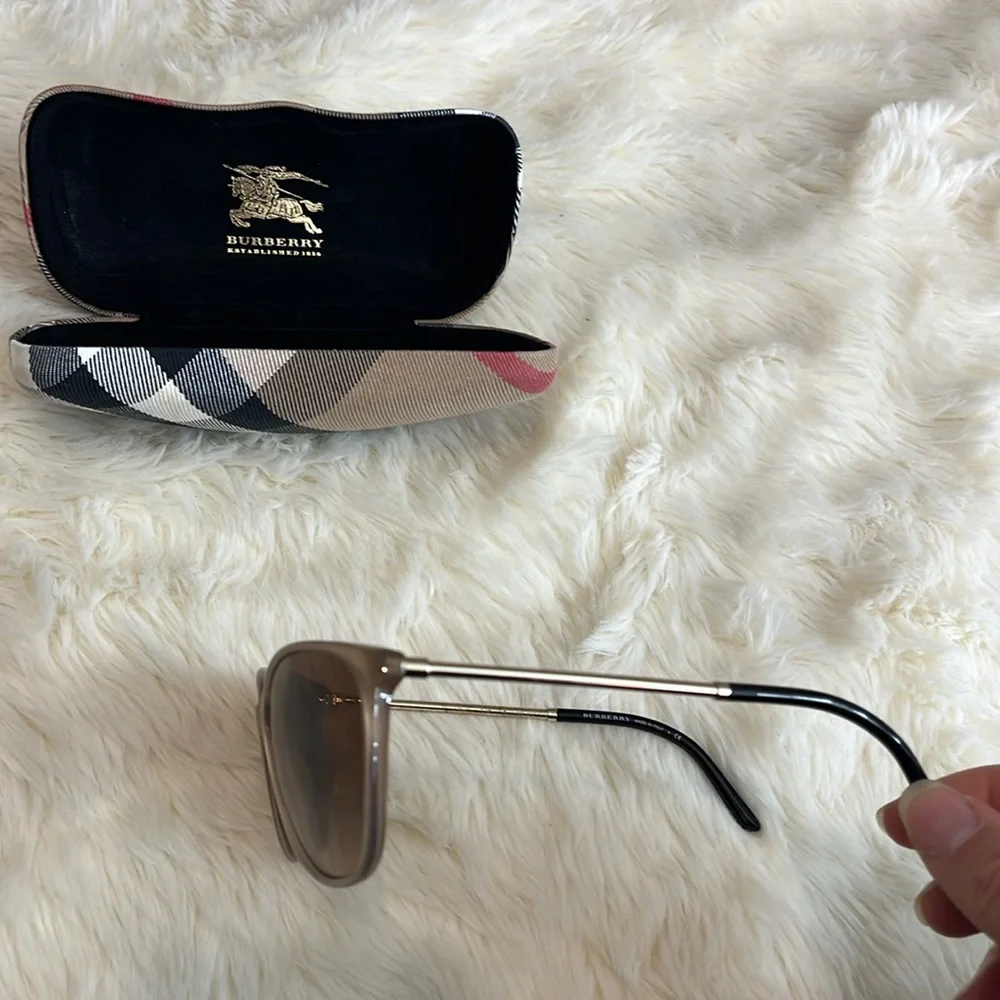Authentic Burberry Sunglasses